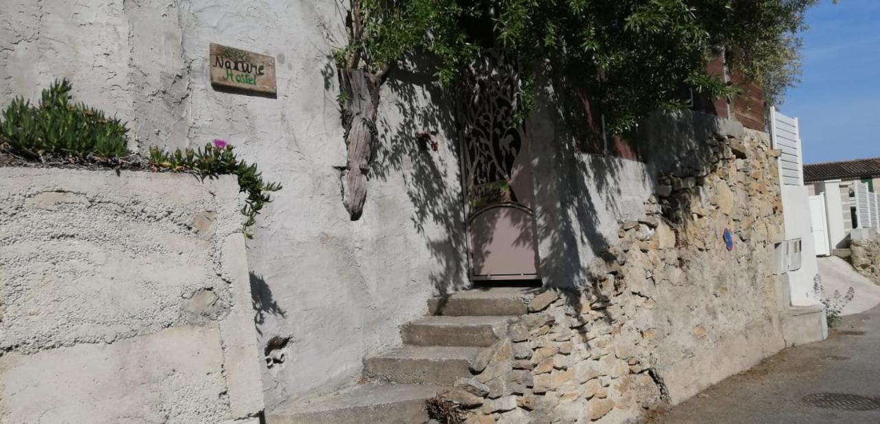 Nature Hostel La Ciotat Exterior foto